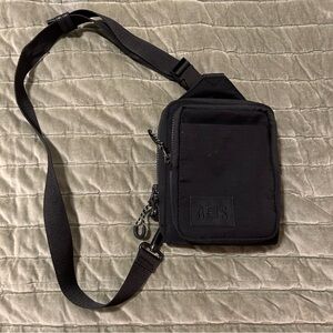 BEIS Crossbody